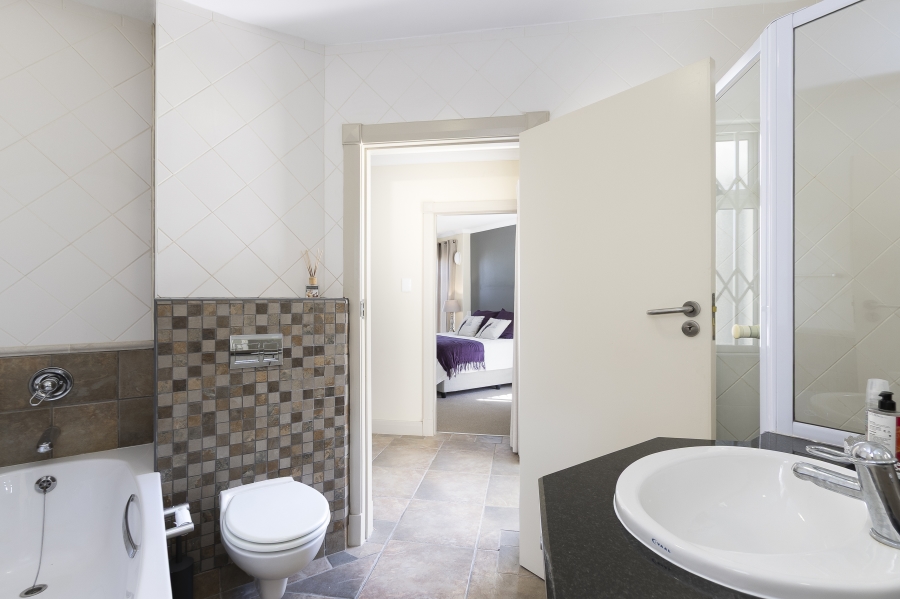 3 Bedroom Property for Sale in Strand North Western Cape